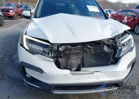 2019 Honda Pilot Touring z USA, uszkodzony, nr VIN 5FNYF6H98KB066114